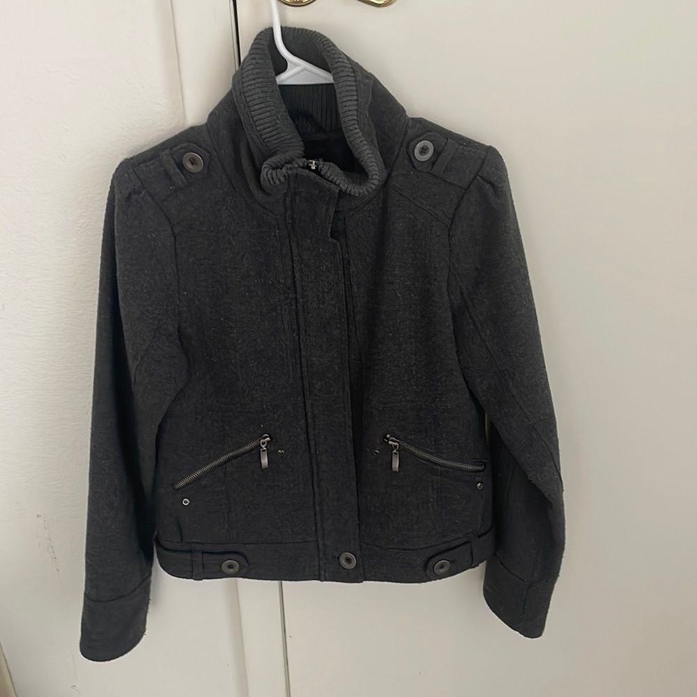 CoffeeShop Grey Coat